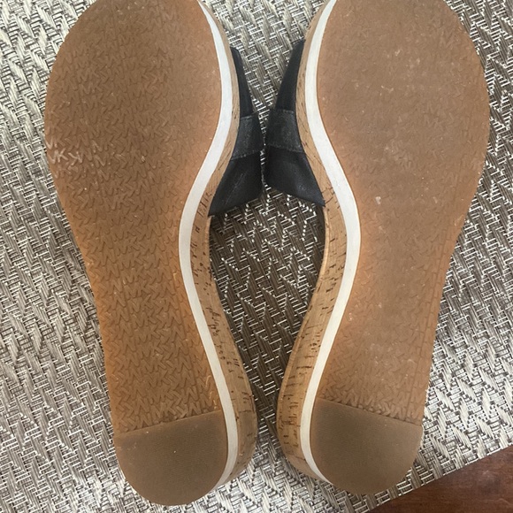 MK Wedge Sandals - Picture 6 of 7